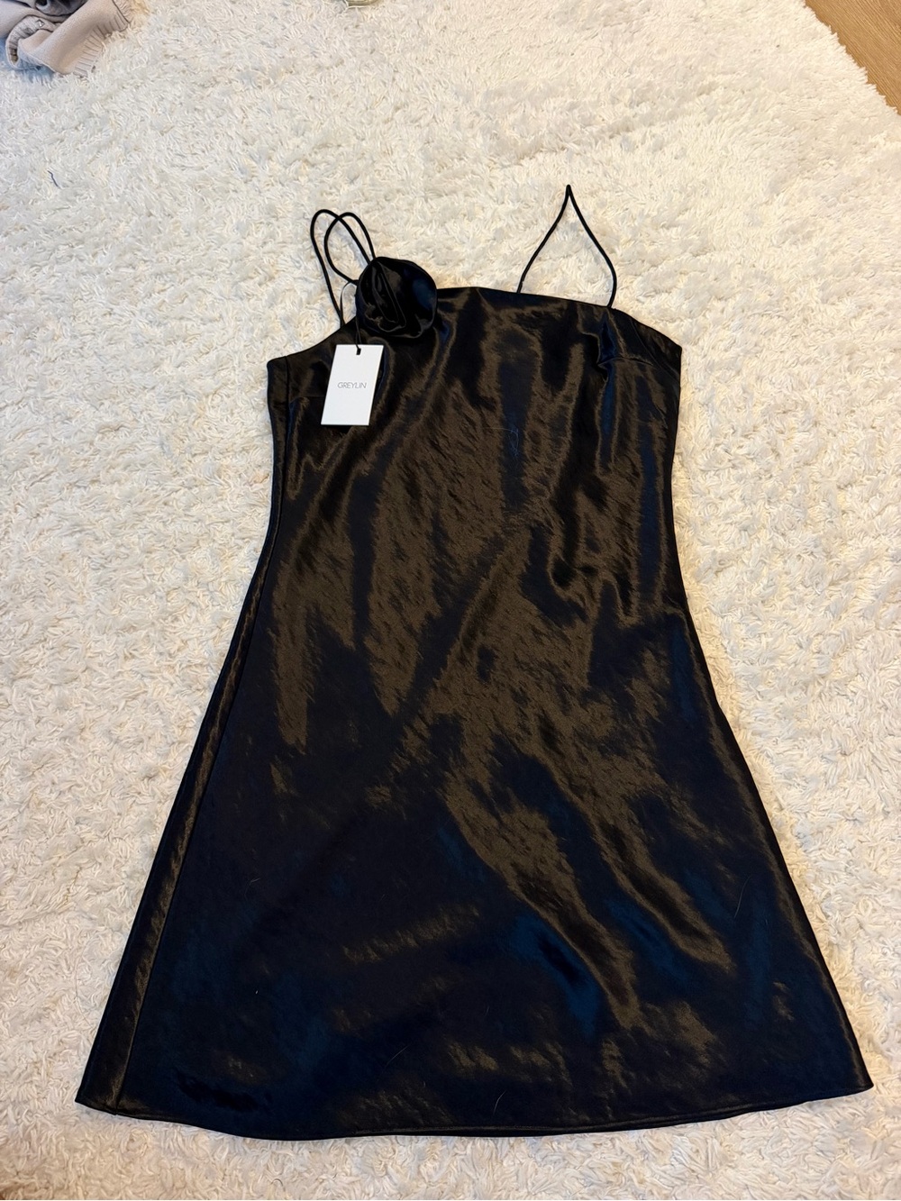 GREYLIN Satin black dress